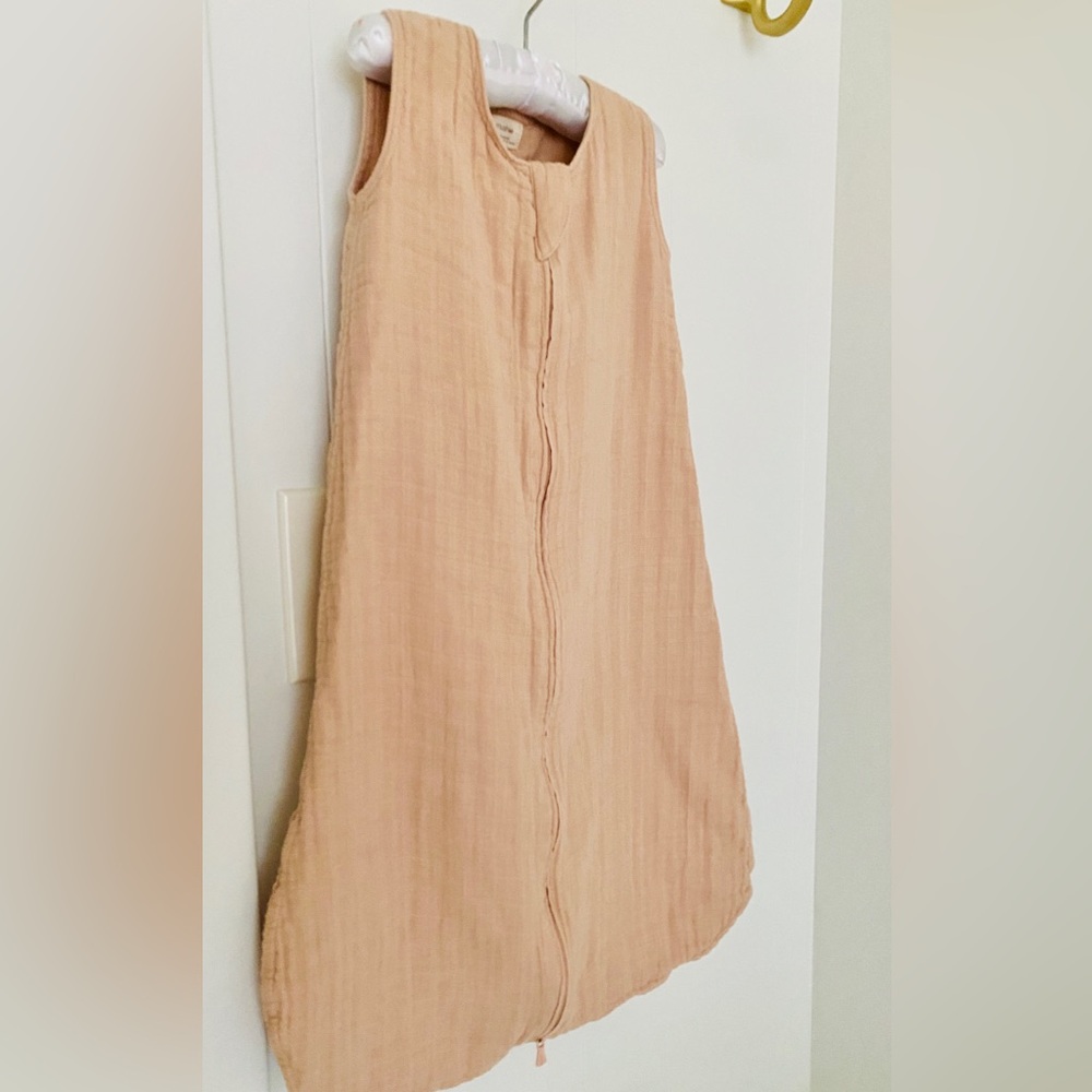 Mushie sleep sack Organic cotton muslin blush 0-6 months EUC